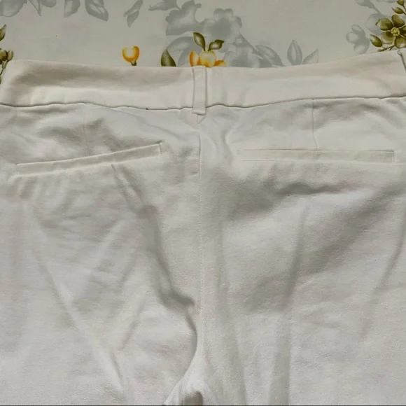 Old Navy Size 4 “The Diva” White Pants - Picture 4 of 12